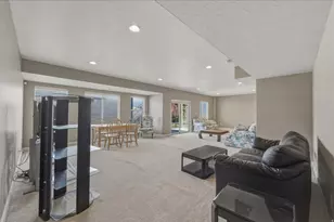 2087 E Autumn Fields Ln, Draper, UT 84020 - Photo 40