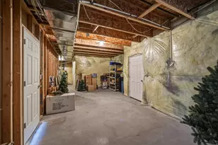 2087 E Autumn Fields Ln, Draper, UT 84020 - Photo 46