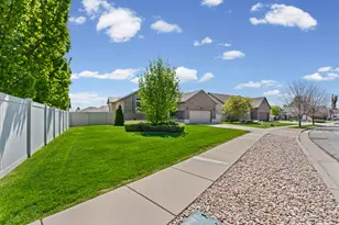 1257 W 2850 S, Syracuse, UT 84075 - Photo 28