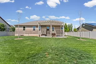 1257 W 2850 S, Syracuse, UT 84075 - Photo 26