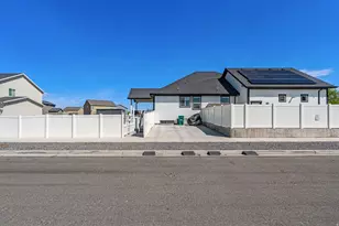 1584 S Evans St W, Lehi, UT 84043 - Photo 30