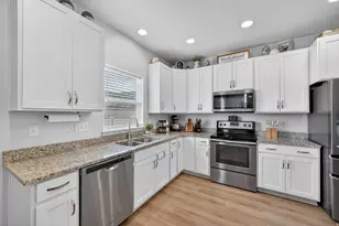 4258 E Cotton Dr, Eagle Mountain, UT 84005 - Photo 8