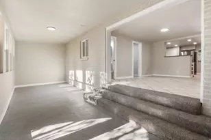 1163 S Montgomery St W, Salt Lake City, UT 84104 - Photo 6