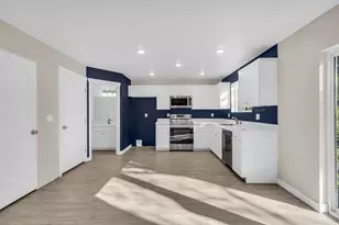 607 S Plum Creek Ln E, Ogden, UT 84404 - Photo 4
