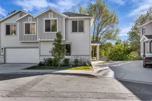 607 S Plum Creek Ln E, Ogden, UT 84404 - Photo 28