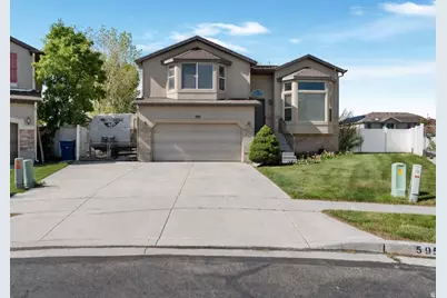 595 N Banbury Cir W, North Salt Lake, UT 84054 - Photo 1
