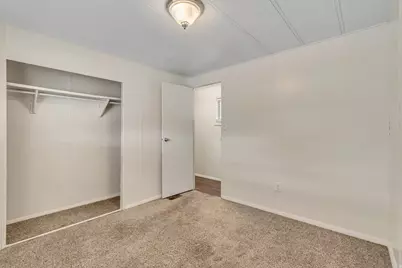 3800 S 1900 W #46, Roy, UT 84067 - Photo 12