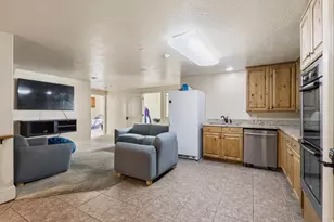 217 E Scenic Peak Cove, Draper, UT 84020 - Photo 14