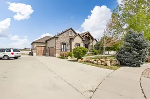 217 E Scenic Peak Cove, Draper, UT 84020 - Photo 4