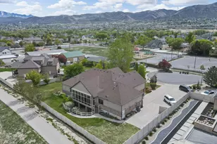 217 E Scenic Peak Cove, Draper, UT 84020 - Photo 2