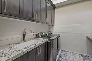 2373 E Bear Hills Circle, Draper, UT 84020 - Photo 28