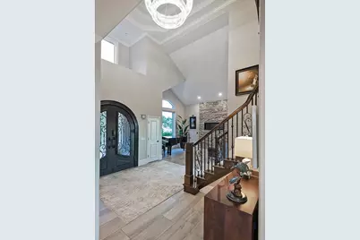 2373 E Bear Hills Cir, Draper, UT 84020 - Photo 8