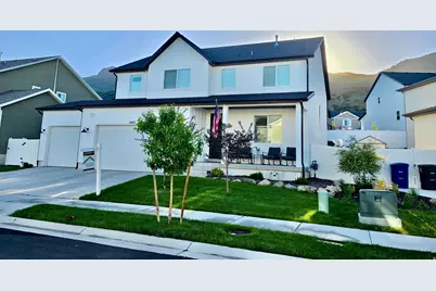 1062 N Kensington Hts, Kaysville, UT 84037 - Photo 2