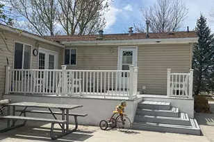 170 N 400 W, Centerfield, UT 84622 - Photo 4