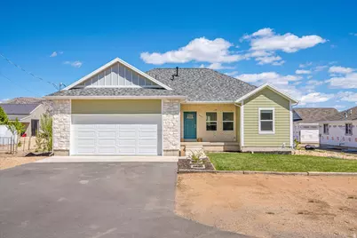 607 S 250 W, Fountain Green, UT 84632 - Photo 2