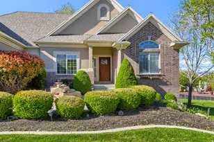2066 E Tivoli Ct, Draper, UT 84020 - Photo 2