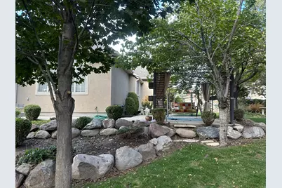 2066 E Tivoli Ct, Draper, UT 84020 - Photo 6