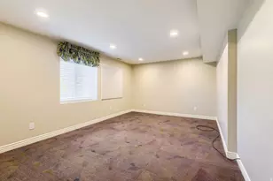 2066 E Tivoli Ct, Draper, UT 84020 - Photo 34