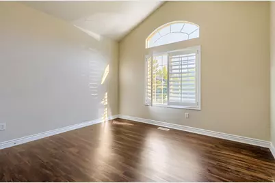 2066 E Tivoli Ct, Draper, UT 84020 - Photo 20
