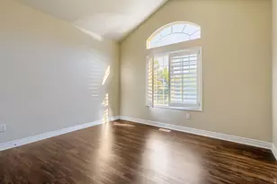 2066 E Tivoli Ct, Draper, UT 84020 - Photo 20
