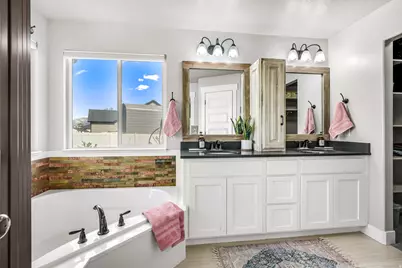 2315 E Dugway Dr, Eagle Mountain, UT 84005 - Photo 34
