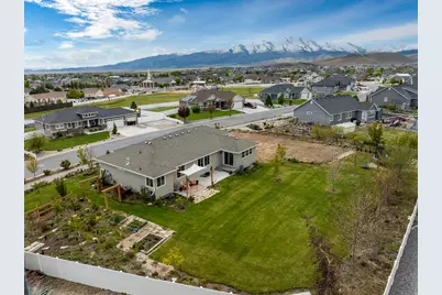 2315 E Dugway Dr, Eagle Mountain, UT 84005 - Photo 74