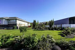 2315 E Dugway Dr, Eagle Mountain, UT 84005 - Photo 10