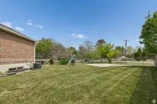 1097 W Snowflake Cir S, South Jordan, UT 84095 - Photo 36