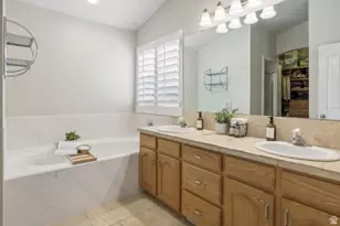 1097 W Snowflake Cir S, South Jordan, UT 84095 - Photo 18
