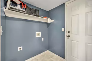 6137 W Triple Crown Ln S, Herriman, UT 84096 - Photo 16