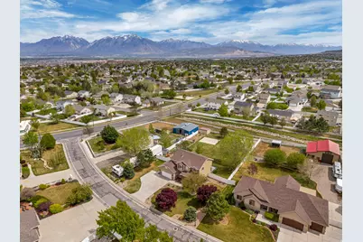 6137 W Triple Crown Ln S, Herriman, UT 84096 - Photo 34