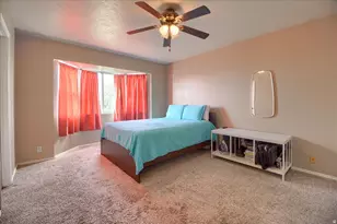 5635 W Walnut Ridge Cir S, Salt Lake City, UT 84118 - Photo 12