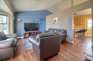 5635 W Walnut Ridge Cir S, Salt Lake City, UT 84118 - Photo 4