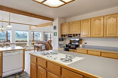 1380 Crescent Dr N, Park City, UT 84098 - Photo 6