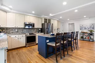 11466 S Cherry Hill Dr E, Sandy, UT 84094 - Photo 4