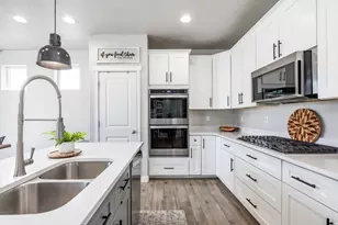 5312 W Croyden Ln S, Herriman, UT 84096 - Photo 4