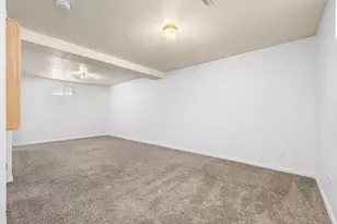 571 E 200 N, Orem, UT 84097 - Photo 20