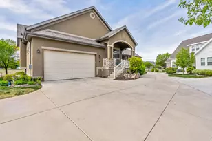 1747 W Little Willow Cove, Mapleton, UT 84664 - Photo 2