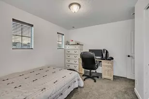 7172 W Echomount Rd S, West Valley, UT 84081 - Photo 32