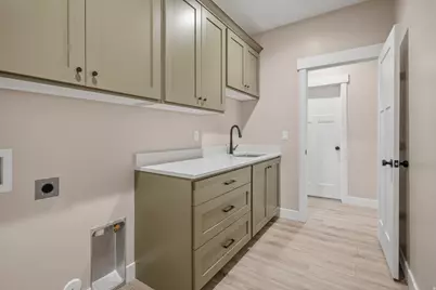 55 N 200 W, Elsinore, UT 84724 - Photo 30