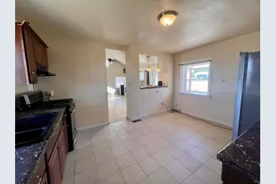 260 W 400 N, Fillmore, UT 84631 - Photo 16