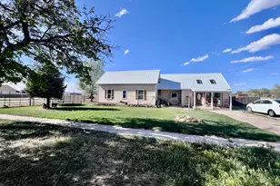 260 W 400 N, Fillmore, UT 84631 - Photo 1