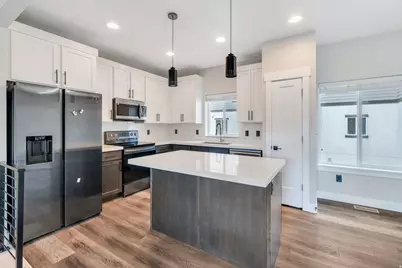 315 E 4115 S, Millcreek, UT 84107 - Photo 8