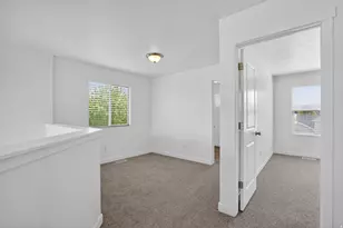3941 W Hopkinton Circle, South Jordan, UT 84009 - Photo 20