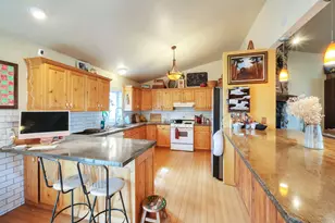 950 W Wildrose Dr, Francis, UT 84036 - Photo 10