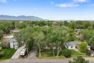 2522 S Derby St, West Valley, UT 84119 - Photo 32