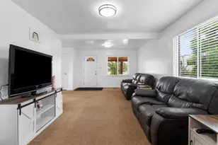 2522 S Derby St, West Valley, UT 84119 - Photo 6