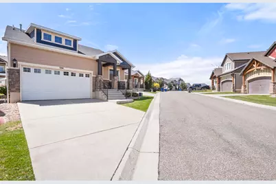 306 E Bella Vida Dr, North Salt Lake, UT 84054 - Photo 44