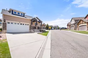 306 E Bella Vida Dr, North Salt Lake, UT 84054 - Photo 44