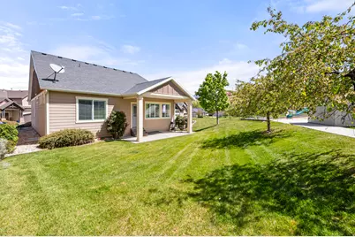 306 E Bella Vida Dr, North Salt Lake, UT 84054 - Photo 36